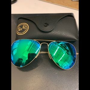 Ray ban large Aviators rb 3025 authentic!